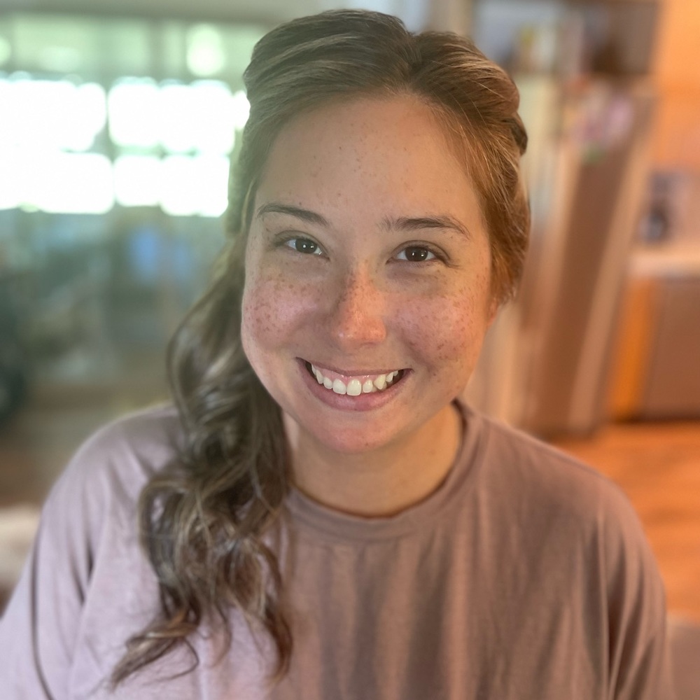 Meet your Posher, Kari.